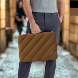 Pochette d'Ordinateur 17 Pouces en noir et marron