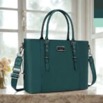 Sac Élégant Femme Ordinateur 17 Pouces Sac Élégant Femme Ordinateur 17 Pouces posé sur une surface