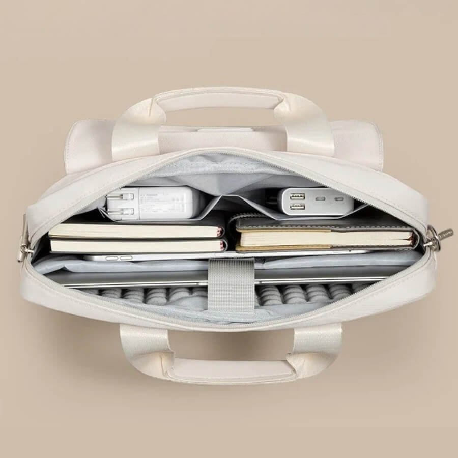 Sacoche Tendance femme PC 13 pouces et son rangement: compartiment pc, poches accessoires