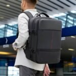 Sac A Dos Voyage Extensible Homme Sac A Dos Voyage Extensible Homme porté par un Homme en tenue professionnelle