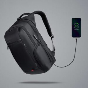 Sac à Dos Ordinateur Homme 17 Pouces avec port USB externe, idéal pour charger son téléphone.